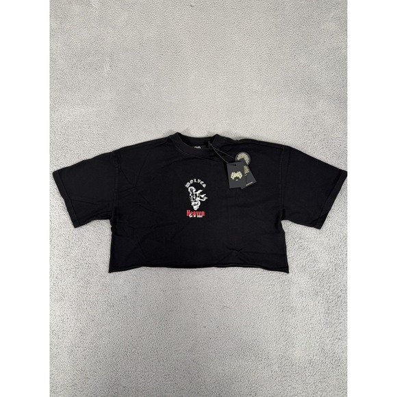 Darc Sport Guardian Cherub Oversized Cropped Shirt Womens Small Wolves Tee - Picture 1 of 11